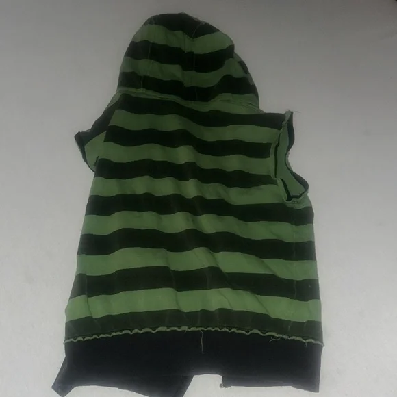 Unisex Size 2X Green and Black Striped Sleeveless Hoodie. Sleeves Included. - Picture 3 of 4